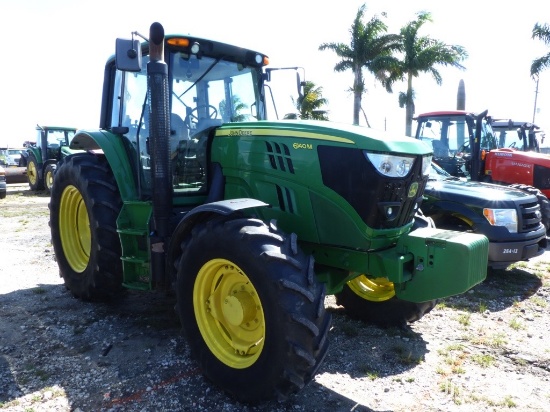 JOHN DEERE 6140M CAB MFWD