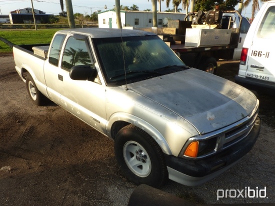 1995 CHEVROLET S10