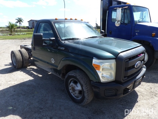 2011 FORD F350 XL