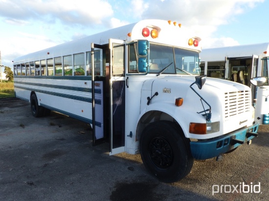 1999 INTERNATIONAL 3800 BUS
