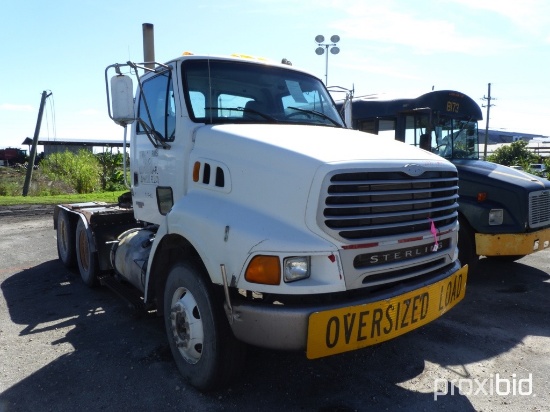 2005 STERLING SLT9500 DAY SEMI