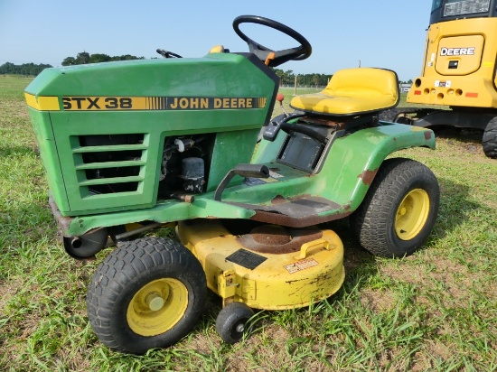 JOHN DEERE STX38