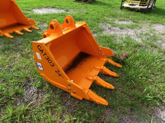 Giyi 24" Excavator Bucket