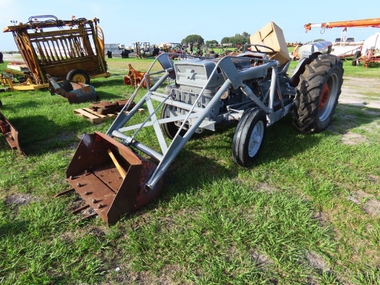 Massey Ferguson 135