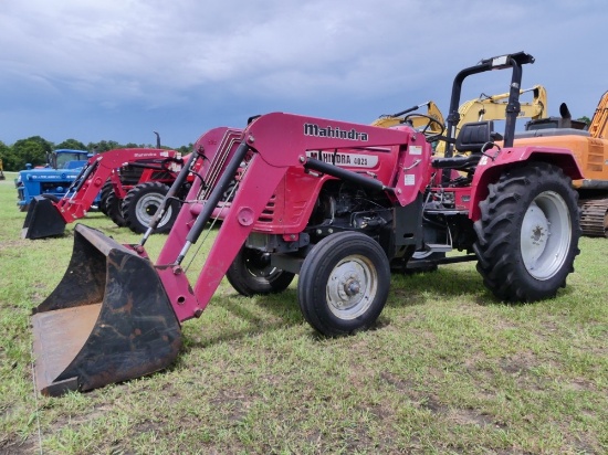 Mahindra 4025