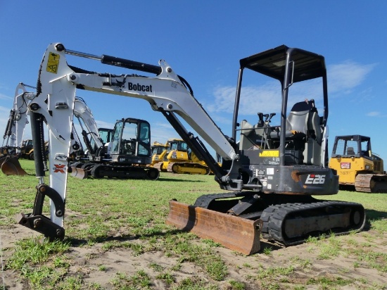2021 Bobcat E26