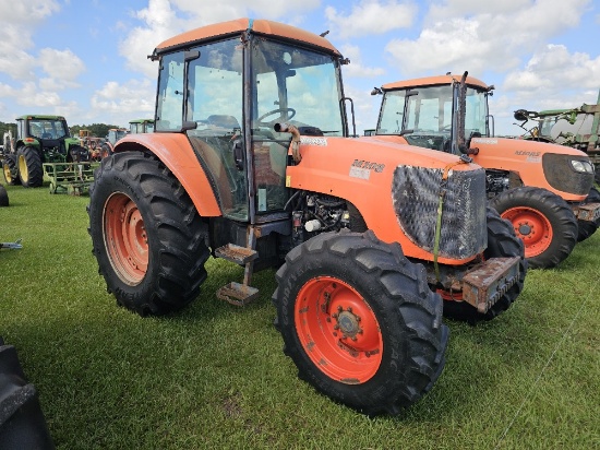 2015 Kubota M108S