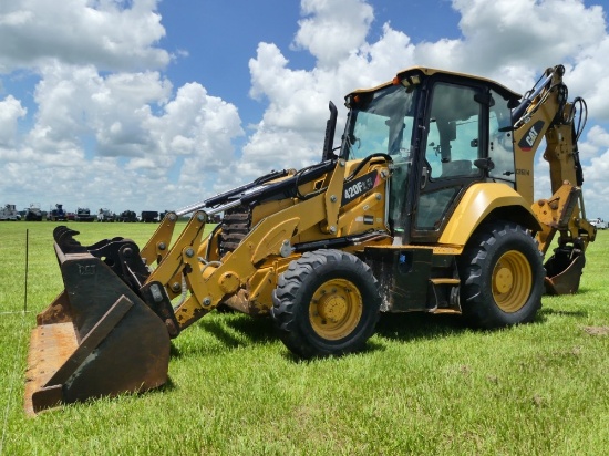 2016 CAT 420F2 IT