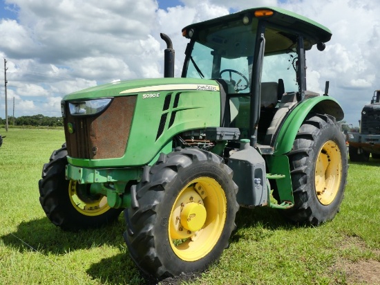 John Deere 5090E