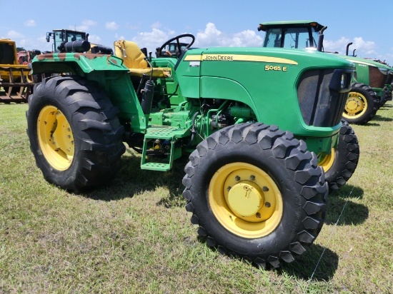 2011 John Deere 5065E