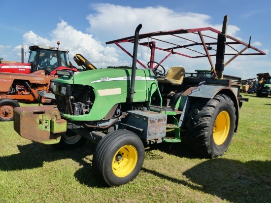 John Deere 5325