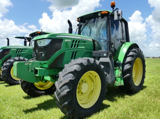 John Deere 6125M