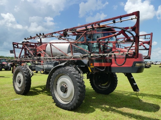 2010 Case-IH 3300 Patriot