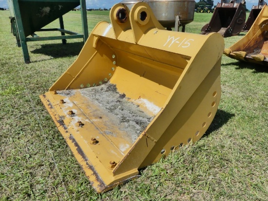 Caterpillar 60" Ditch Bucket