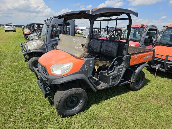 Kubota RTVX900
