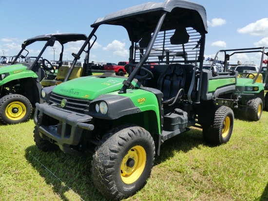 John Deere 825I 4x4 Gator