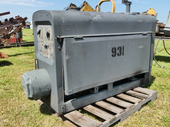 Lincoln Electric SA-250 Welder