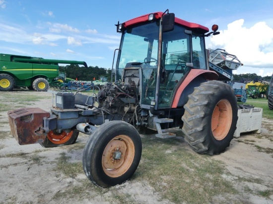 Kubota M8200