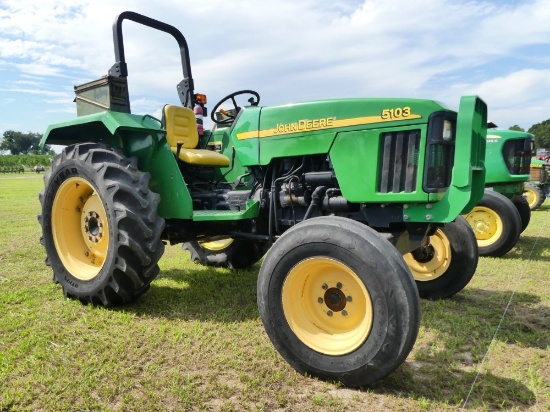 John Deere 5103