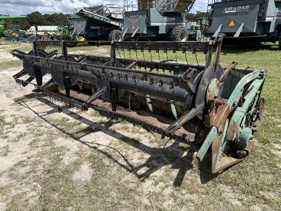 John Deere 15' 6 Row Grain Table