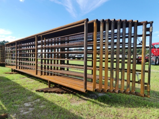 (10) 24' Free Standing Panels
