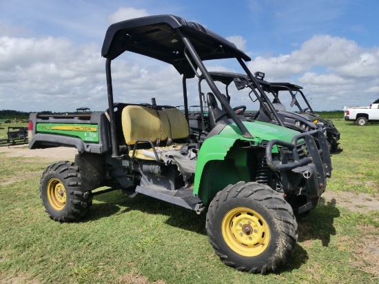 John Deere 825I XUV