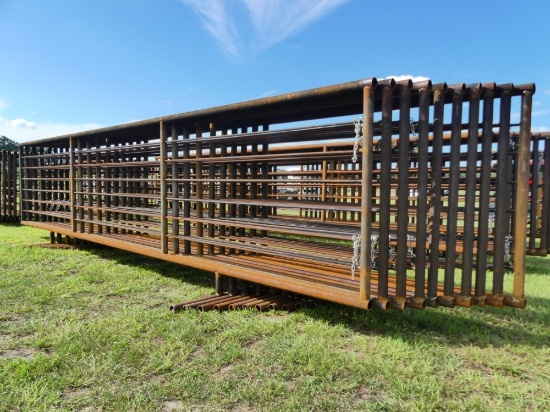 (10) 24' Free Standing Panels