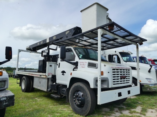 2005 GMC C7500 Bucket Truck