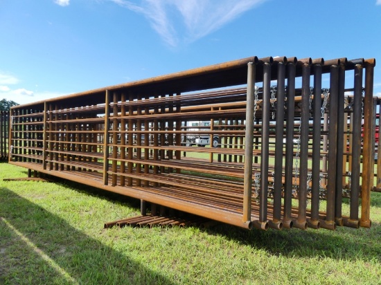 (10) 24' Free Standing Panels