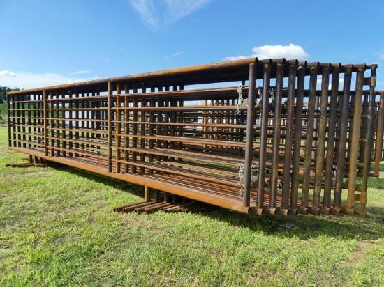 (10) 24' Free Standing Panels