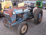 FORD 2000 TRACTOR - GAS