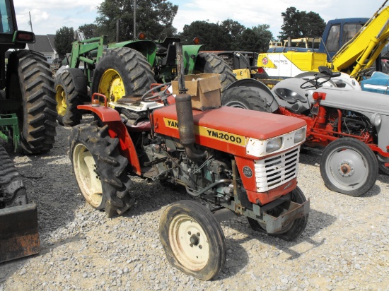 YM2000 YANMAR TRACTOR