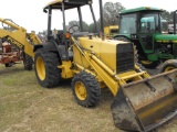 FORD 555C BACKHOE/4WD/6869HRS/ STARTS RUNS WORKS VERY GOOD