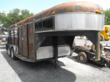 18' GOOSENECK HORSE TRAILER