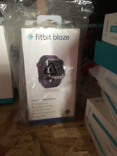 FITBIT BLAZE FITNESS WATCH LARGE PLUM