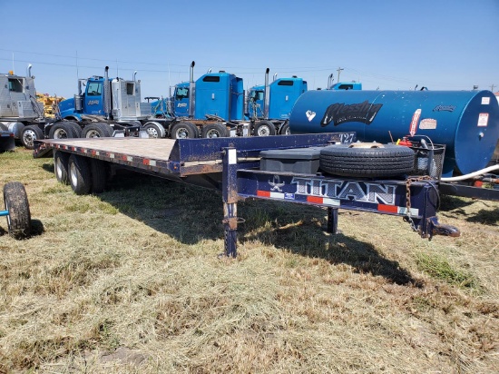 2015 Titan 26FT Heavy Duty Flatbed Trailer