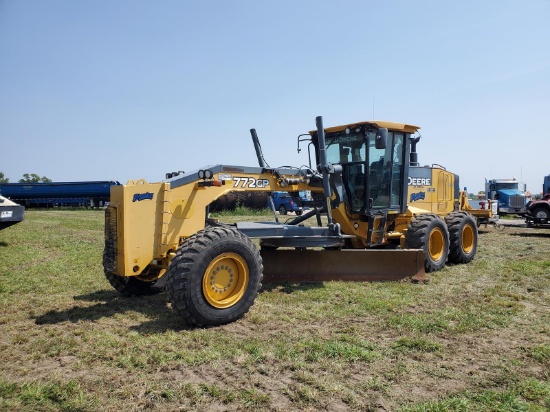 2010 John Deere 772GP Motor Grader