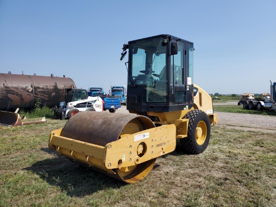 2011 CS44 Vibratory Soil Compactor Caterpillar