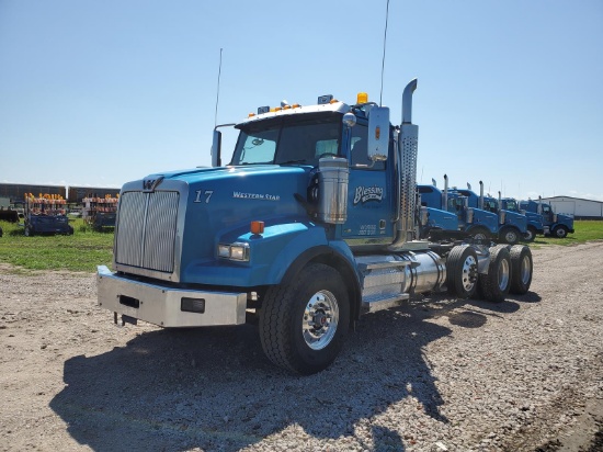2012 Western Star 4900SA Day Cab Semi Truck