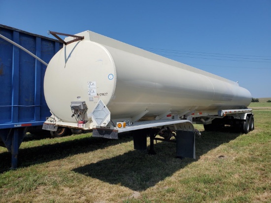 1998 Polar 9500 Gallon Tanker Trailer