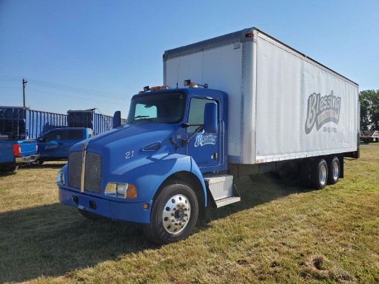 2005 Kenworth T300 Box Truck - Diesel