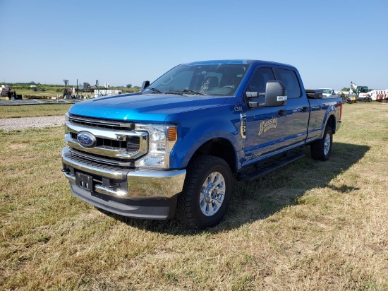 2020 Ford F-250 Super Duty Pickup - Gasoline