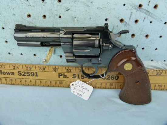 Colt Python Revolver, .357 Mag, SN: 19049E