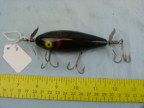Wooden fishing lure: South Bend Surf-Oreno, black