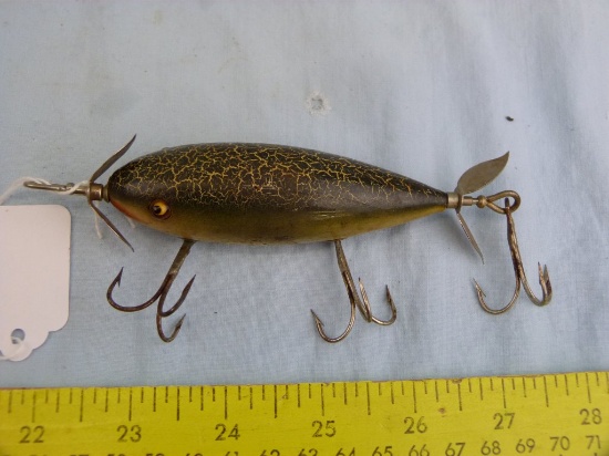 Fishing lure: South Bend Surf-Oreno, crackle back