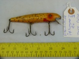 Fishing lure: Pflueger Pal-O-Mine, tuff color, glass eyes