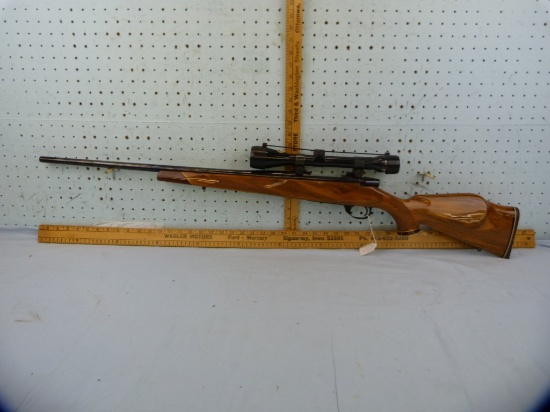 Weatherby-Vanguard BA Rifle, .243 Win, SN: V35322