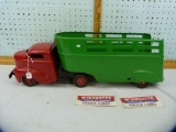 Wyandotte Toys metal truck with trailer, 24-1/2