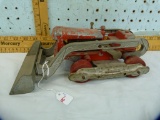 Hubley metal toy front end loader bulldozer, missing tracks