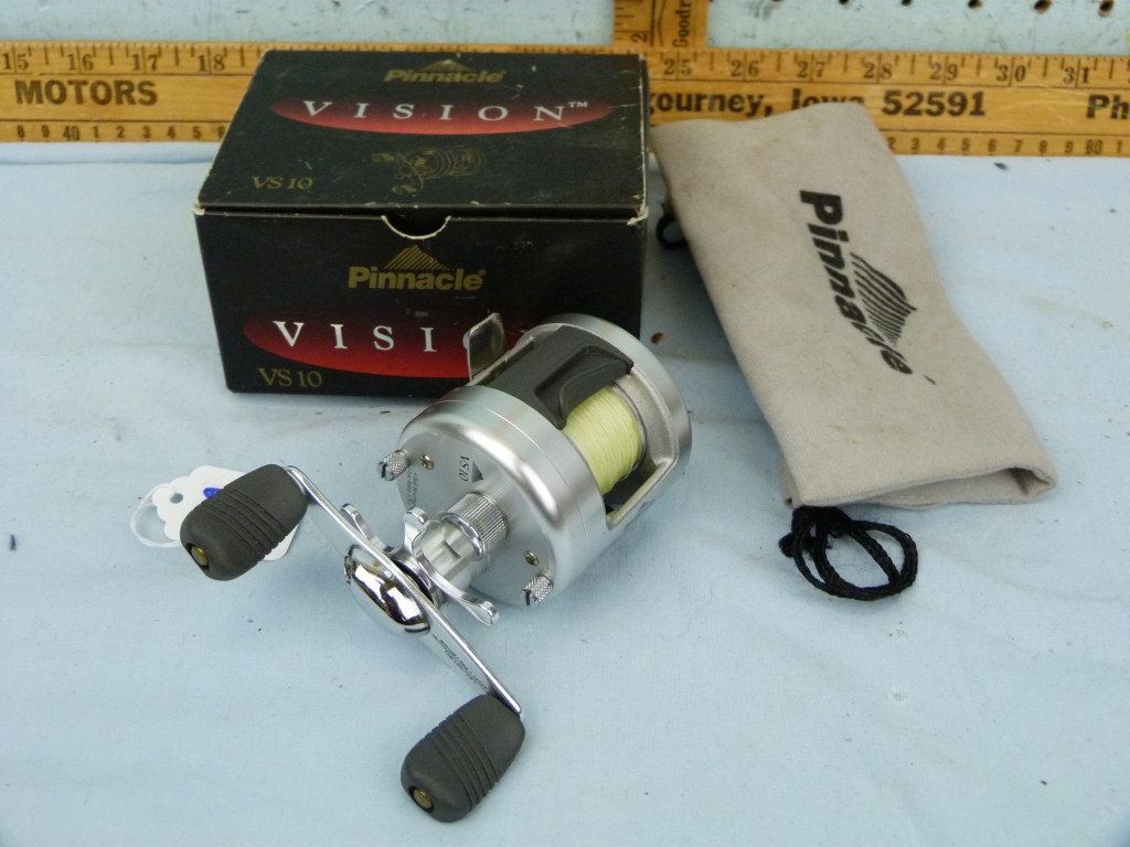 Pinnacle Vision VS10 level wind fishing reel with | Proxibid